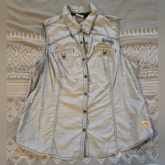 Harley-Davidson Tops - Harley Davidson Womens Eagle Snap Front Sleeveless Shirt Size 1W